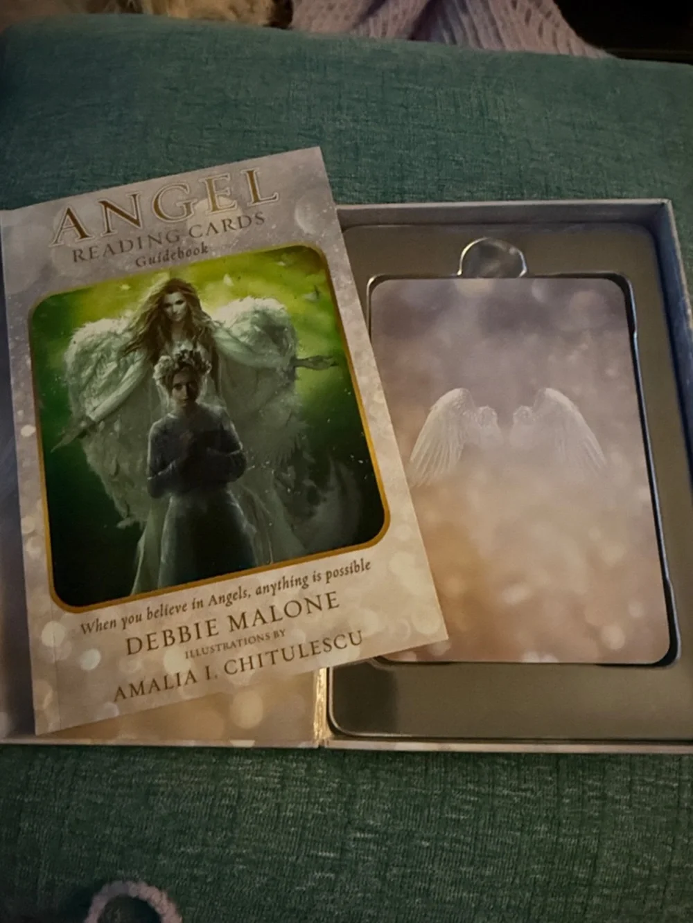 Angel Reading Cards by Debbie Malone - Green & White Box - Picture 3 of 3